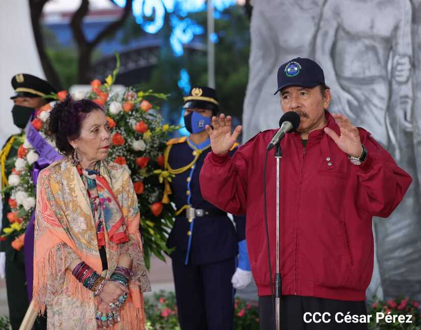 COMANDANTE